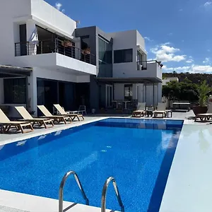 casa-flamboyant.tenerifehoteles.net/
